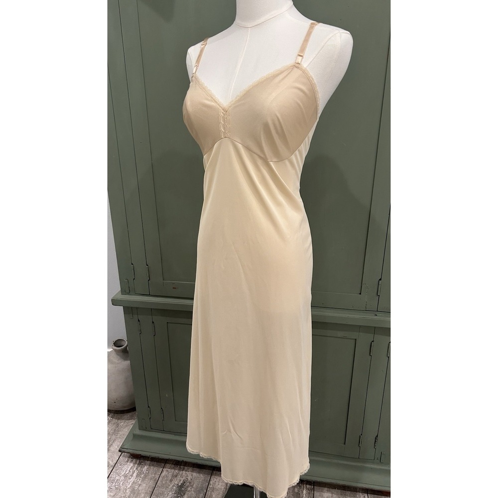 VTG Vanity Fair Ivory Babydoll Midi Slip Dress Dainty Romantic Coquette Size 38